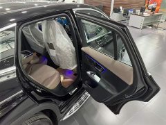 Mercedes-Benz EQE SUV 500 4MATIC Luxury - ფოტო 17