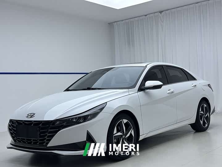 Hyundai Elantra 1.5L CVT Luxury