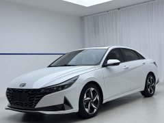 Hyundai Elantra 2022 1.5L CVT Luxury - ფოტო 1
