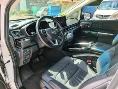 Honda Elysion 2.0L e:HEV Luxury Prestige Edition - ფოტო 6