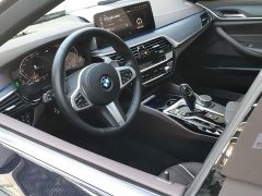 BMW 5 Series 530Li Premier M Sport Package - ფოტო 14