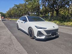 Changan UNI-V 1.5T Sport Edition - ფოტო 3