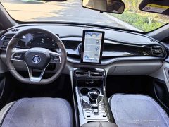 BYD Qin PLUS Glory Edition DM-i 55KM Leading - ფოტო 6