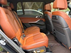 BMW X7 xDrive40i M Sport Luxury Package - ფოტო 12