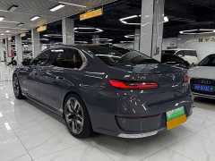 BMW i7 eDrive50L M Sport Luxury Package - ფოტო 5
