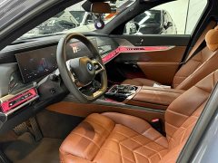 BMW i7 eDrive50L M Sport Luxury Package - ფოტო 8