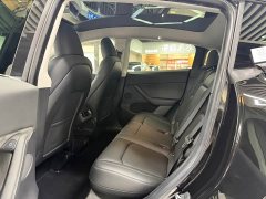 Tesla Model Y Rear-Wheel Drive - ფოტო 12