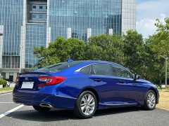 Honda Accord 2018 260TURBO Elite National V - ფოტო 13