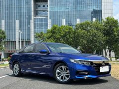 Honda Accord 2018 260TURBO Elite National V - ფოტო 3