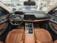 Changan CS55 Plus Third Generation 1.5T DCT Luxury - ფოტო 9