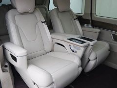 Mercedes-Benz V-Class 2022 V 260 L Long Wheelbase Luxury Edition - ფოტო 12