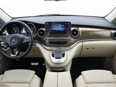 Mercedes-Benz V-Class 2022 V 260 L Long Wheelbase Luxury Edition - ფოტო 20