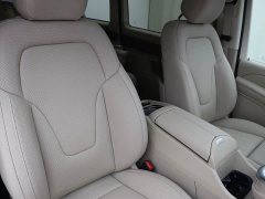 Mercedes-Benz V-Class 2022 V 260 L Long Wheelbase Luxury Edition - ფოტო 9