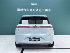 Li Auto L6 Pro Smart Refresh Edition - ფოტო 11