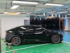 Tesla Model 3 Performance All-Wheel Drive - ფოტო 5