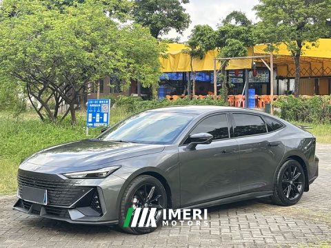 2022 Changan UNI-V 1.5T Deluxe - ავტომობილი ჩინეთიდან