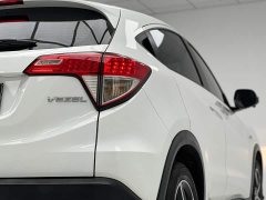 Honda Vezel 2020 1.5L CVT Pioneer Edition - ფოტო 8