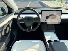 Tesla Model Y 2022 Facelift Rear-Wheel Drive - ფოტო 10