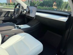 Tesla Model Y 2022 Facelift Rear-Wheel Drive - ფოტო 12