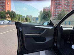 Tesla Model Y 2022 Facelift Rear-Wheel Drive - ფოტო 4