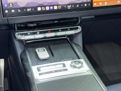 Zeekr Geely Zeekr 9X 2025 Obsidian Black 70kWh Six-Seater - ფოტო 16