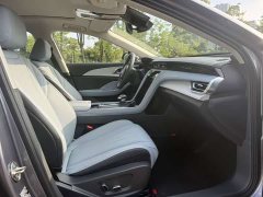FAW Red Flag H5 PHEV 170 Super Hybrid Edition - ფოტო 10