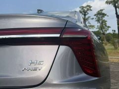 FAW Red Flag H5 PHEV 170 Super Hybrid Edition - ფოტო 15