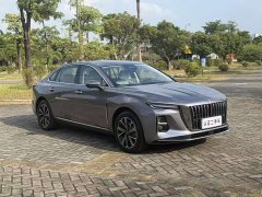 FAW Red Flag H5 PHEV 170 Super Hybrid Edition - ფოტო 3