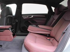 Audi A6L 2.0T quattro Prestige - ფოტო 7