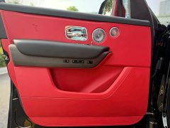 Rolls-Royce Cullinan Four-Seat Edition - ფოტო 8