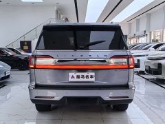 Lincoln Navigator 2020 3.5T Long Wheelbase Presidential Edition - ფოტო 17