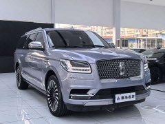 Lincoln Navigator 2020 3.5T Long Wheelbase Presidential Edition - ფოტო 3