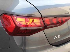 Audi A3 Sportback 35TFSI Prestige - ფოტო 13