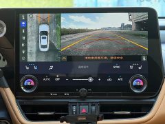 Lexus ES 300h Premium Edition - ფოტო 9