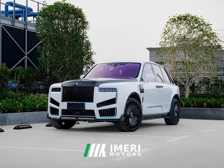 Rolls-Royce Cullinan 2022 Five-Seater - ავტომობილი ჩინეთიდან