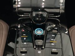 BYD Han DM-i Glory Edition 121KM Elite - ფოტო 17