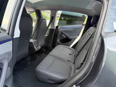 Tesla Model Y Long Range All-Wheel Drive Launch Edition - ფოტო 11