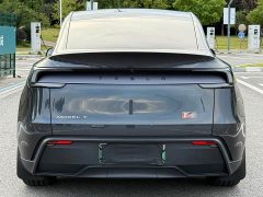 Tesla Model Y Long Range All-Wheel Drive Launch Edition - ფოტო 8