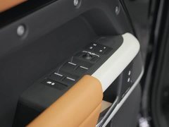 Land Rover Defender Facelift 110 3.0T P400 X-DYNAMIC HSE - ფოტო 15