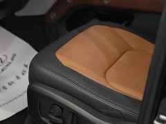 Land Rover Defender Facelift 110 3.0T P400 X-DYNAMIC HSE - ფოტო 16