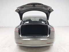 Tesla Model 3 Rear-Wheel Drive - ფოტო 10