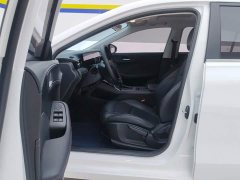 SAIC MG i5 2023 1.5L CVT Prestige - ფოტო 9