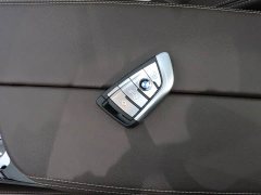 BMW 5 Series 530Li Luxury Edition Premium Package - ფოტო 19