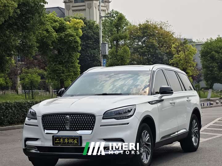 Lincoln Aviator 3.0T V6 AWD Premium - ავტომობილი ჩინეთიდან