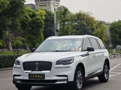 Lincoln Aviator 3.0T V6 AWD Premium - ფოტო 1