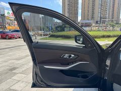 BMW 3 Series 325Li M Sport Night Edition Package - ფოტო 10