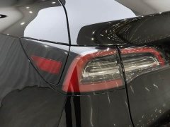 Tesla Model Y 2022 Facelift Rear-Wheel Drive - ფოტო 18