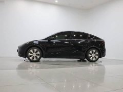 Tesla Model Y 2022 Facelift Rear-Wheel Drive - ფოტო 8