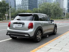 BMW MINI 2023 Facelift 1.5T COOPER Artist Five-Door - ფოტო 4
