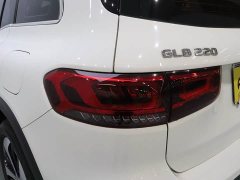 Mercedes-Benz GLB 220 Fashion Edition - ფოტო 12